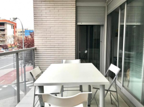 Apartamento en edificio Alba con parking y piscina 128B - INMO22